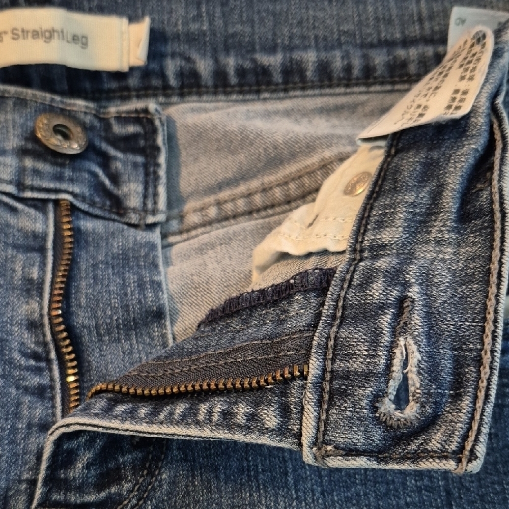 Levi's Denim Straight Leg Jeans in Blue - Picture 9 of 11